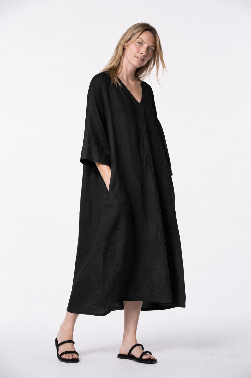 OSKA Kleid 513 / 100% dünnes Leinen – Bild 2