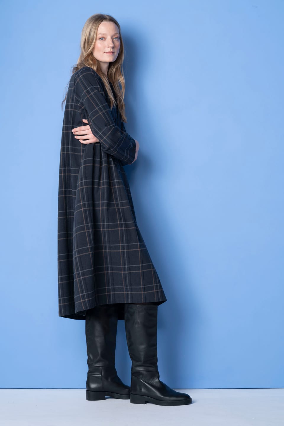 OSKA Kleid 6553 / Baumwolle-Wolle-Seersucker-Karo – Bild 2