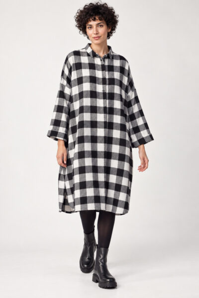 Oska Kleid 221 / Wolle-Viskose-Mischung